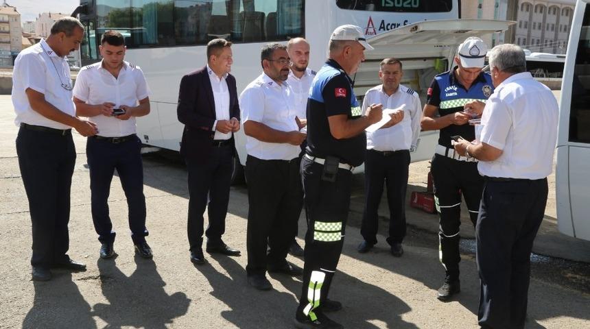 Niğde&rsquo;de Zabıta&rsquo; dan Okul Servislerine Sıkı Denetim