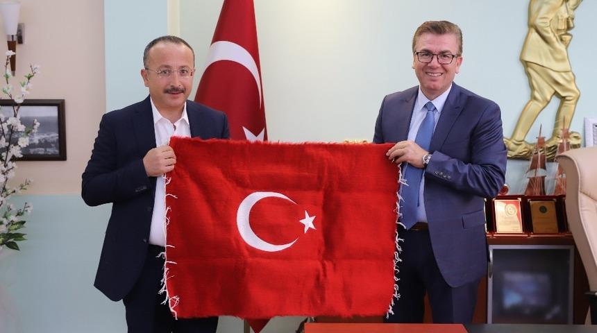 Siirt Valisi Atik baba ocağında