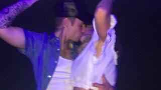 Alec Baldwin: Hailey Baldwin ile Justin Bieber gittiler ve evlendiler