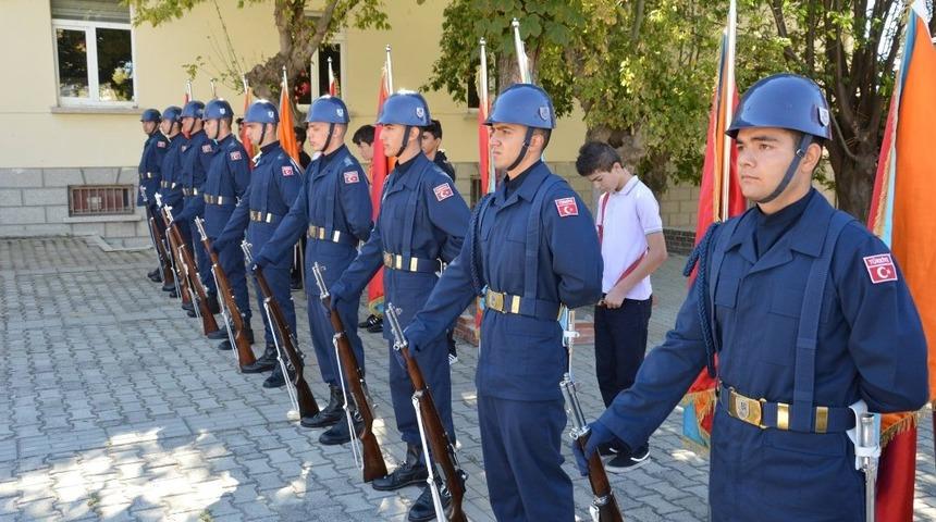 Sivirihisar&rsquo;da 19 Eyl&uuml;l Gaziler G&uuml;n&uuml; t&ouml;renle kutlandı