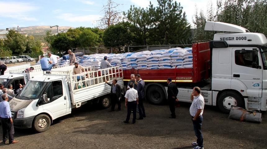 &Ccedil;ift&ccedil;ilere 134 ton buğday dağıtıldı