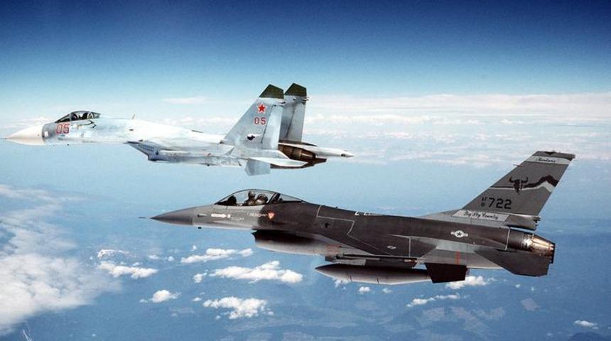 Son dakika... Rusya, hava ve deniz trafiğini durdurdu!