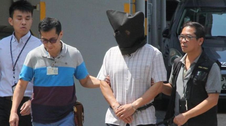 Karısını ve kızını pilates topuyla öldürdü