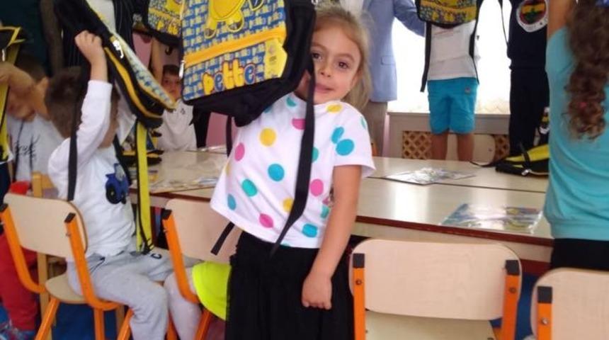 PTT&rsquo;den &ccedil;ocuklara malzeme desteği