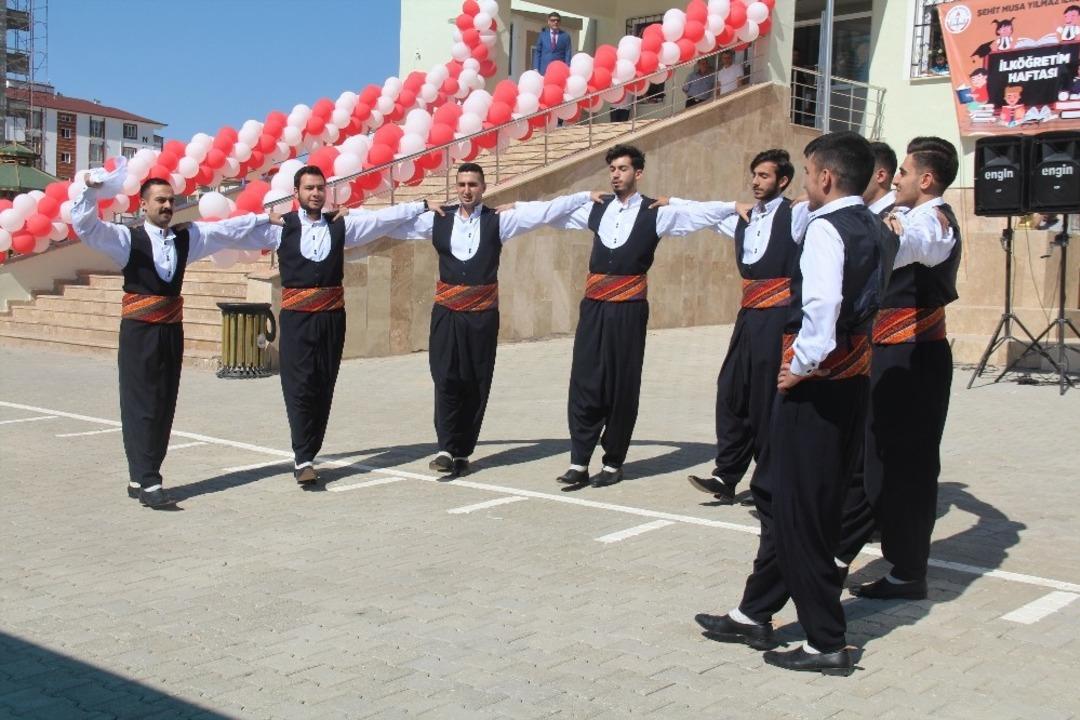 Elazığ&rsquo;da ilk&ouml;ğretim haftası kutlandı