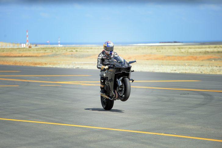  Teknofest'te büyük yarış! Kenan Sofuoğlu SOLOTÜRK’e karşı G4