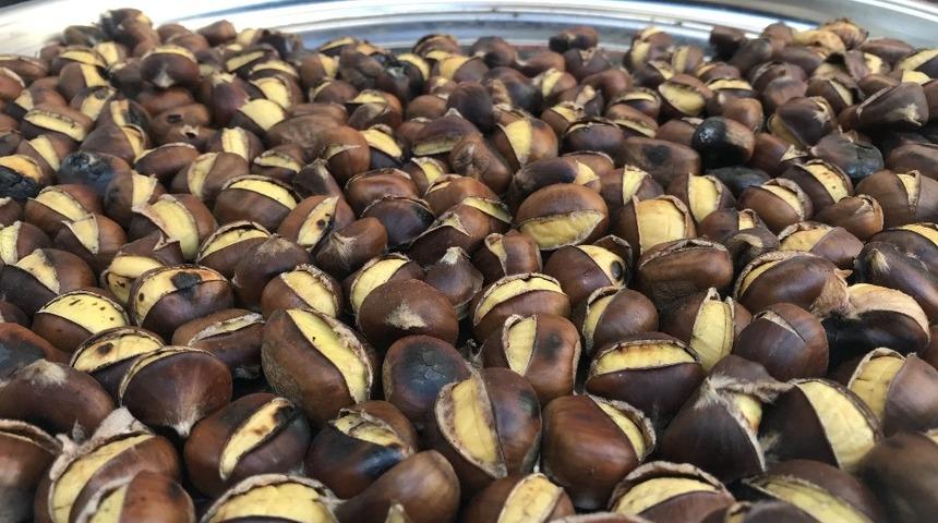 Kışın habercisi kestane tezgahlarda