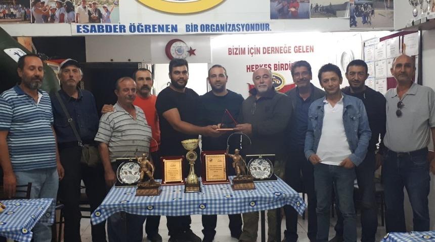 Eskişehirli sportif balık&ccedil;ılar Afyonkarahisar&rsquo;dan zaferle d&ouml;nd&uuml;