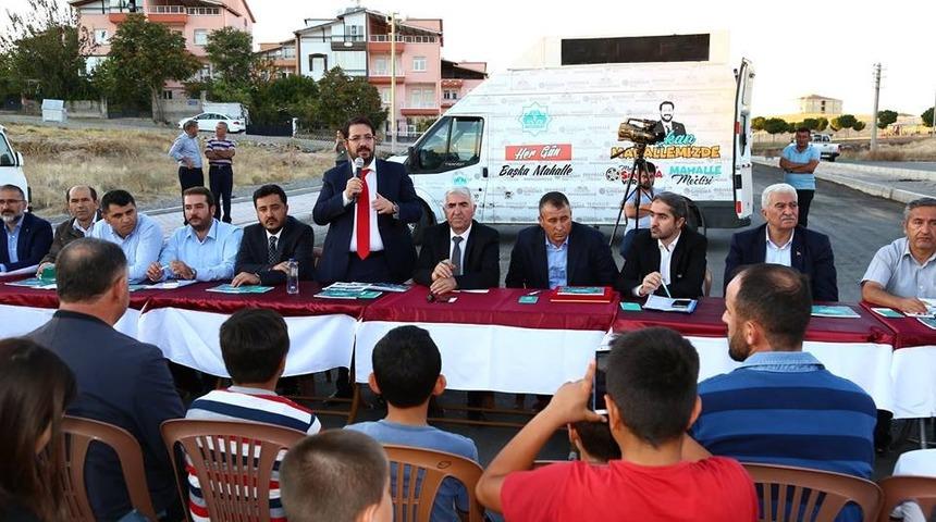 Başkan Mahallemizde ekibi Yunus Emre Mahallesinde