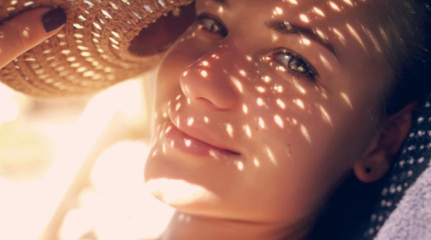 Ameliyatsız y&uuml;z gen&ccedil;leştirme ile yeni bir sen