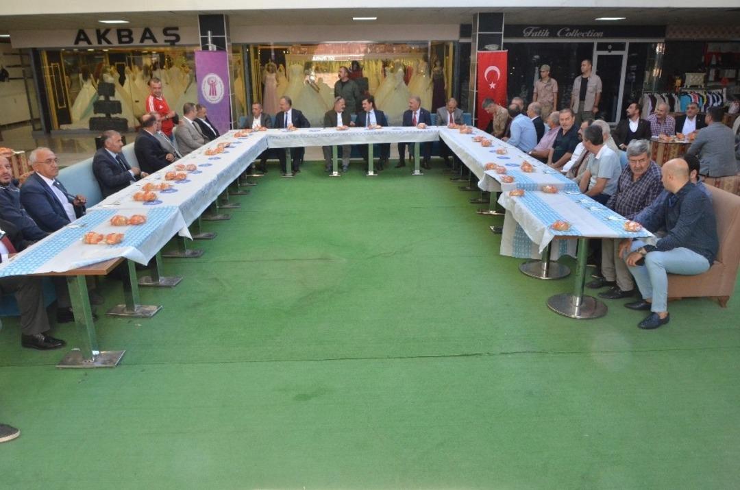 Vali Arslantaş: &ldquo;Fırsat&ccedil;ılık yapanlara kanuni m&uuml;eyyide uygulanıyor&rdquo;