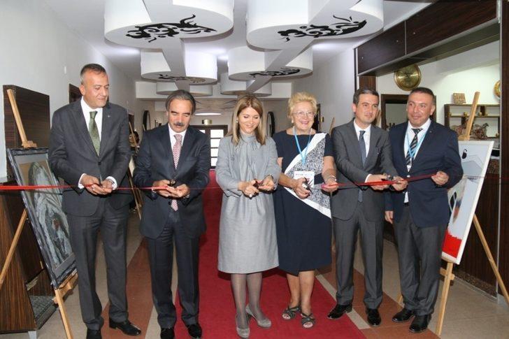 Moskova Üniversitesinin açılışı Moskova Üniversitesinin açılışı