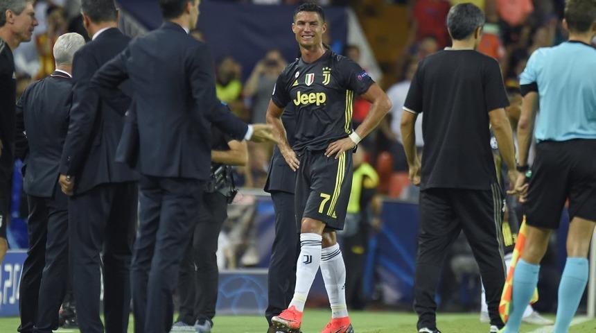 Cristiano Ronaldo'ya bir şok daha!