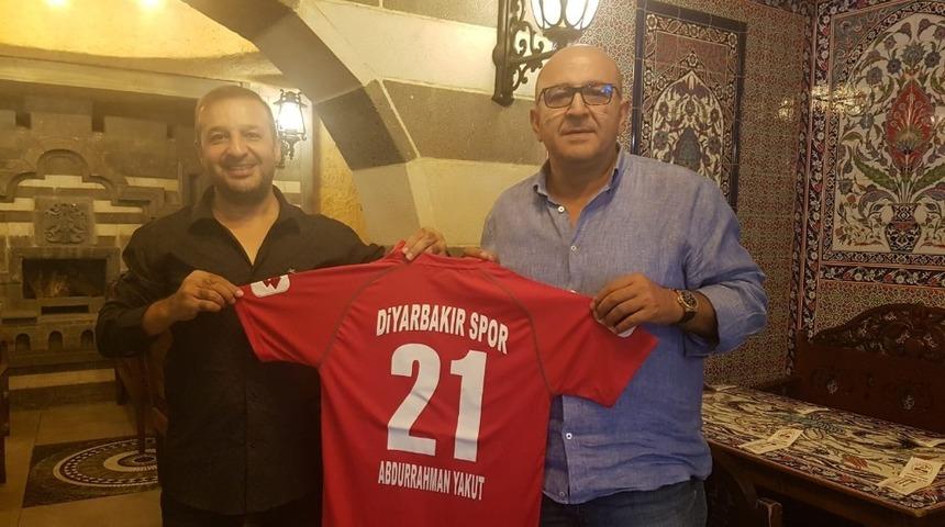 Diyarbakırspor&rsquo;dan efsane başkana forma