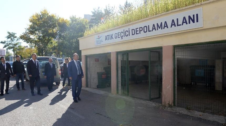 Vali Azizoğlu: &ldquo;Temiz bir d&uuml;nya i&ccedil;in sıfır atık&rdquo;