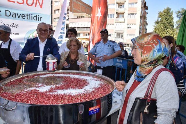 Manisa’da geleneksel aşure günleri başladı