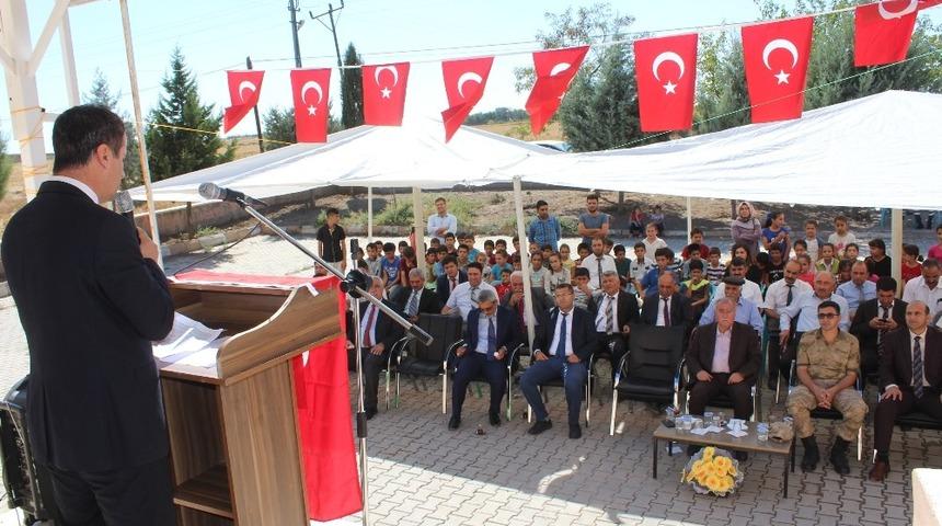 Samsat&rsquo;ta ilk&ouml;ğretim haftası kutlandı