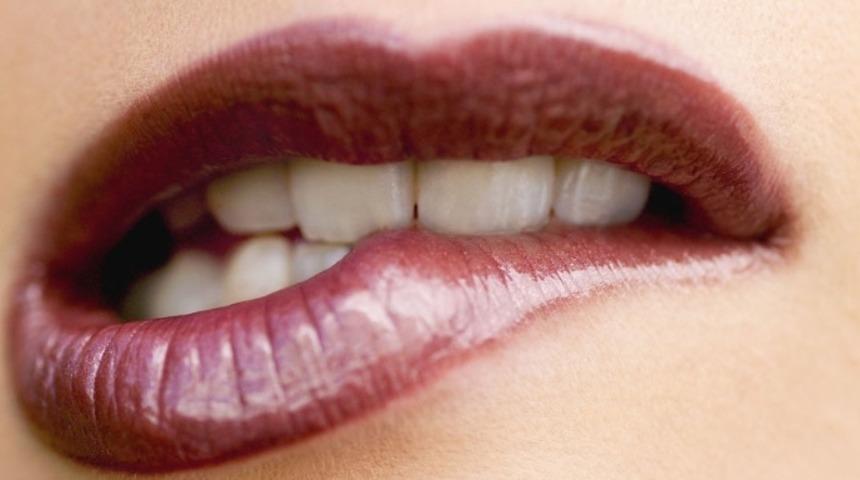 Evliliği tamamen berbat etmeden bir sır nasıl itiraf edilir?