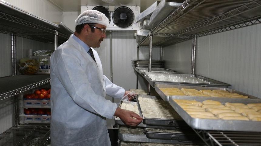 Erzincan&rsquo;da kantin ve yemekhanelerde gıda denetimi