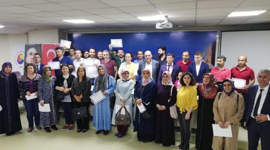 Tatvan&rsquo;da "Usta &ouml;ğretici" sertifika dağıtım t&ouml;reni d&uuml;zenlendi