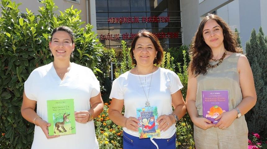 &Ccedil;ocuk hastalar i&ccedil;in kitap bağışı &ccedil;ağrısı