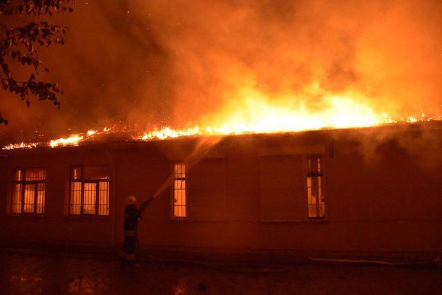 Şark&ouml;y de anaokulunda yangın 2