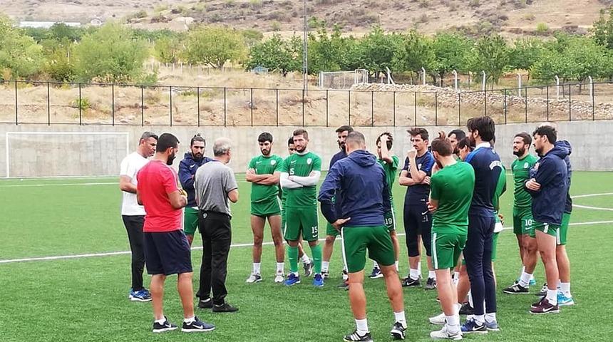 Yeşilyurt Belediyespor Malatya derbisini kazanmak istiyor
