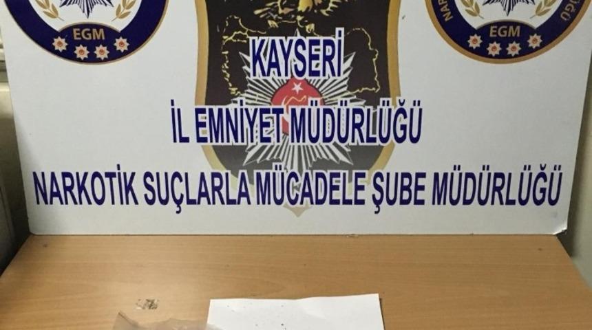 Uyuşturucu operasyonunda 1 kişi g&ouml;zaltına alındı