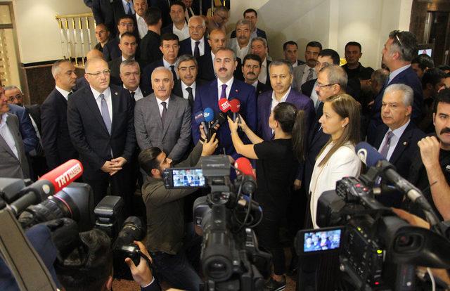 Bakan Gül: Türk yargısı bağımsız kararını vermektedir