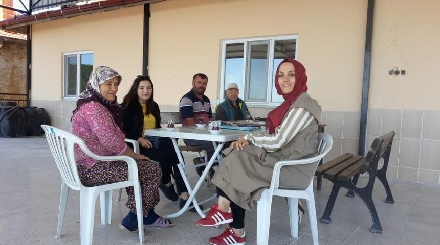 Şaphane&rsquo;de okuma yazma bilmeyenler tespit ediliyor