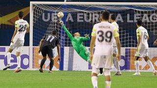 Dinamo Zagreb'e 4-1 yenilen Fenerbahçe'de hayal kırıklığı