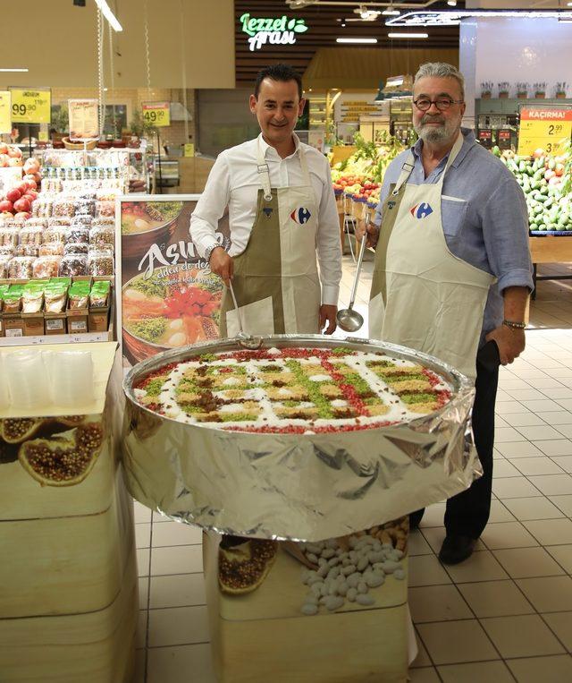&Uuml;nl&uuml; Gurme Mehmet Yaşin aşure dağıttı 3