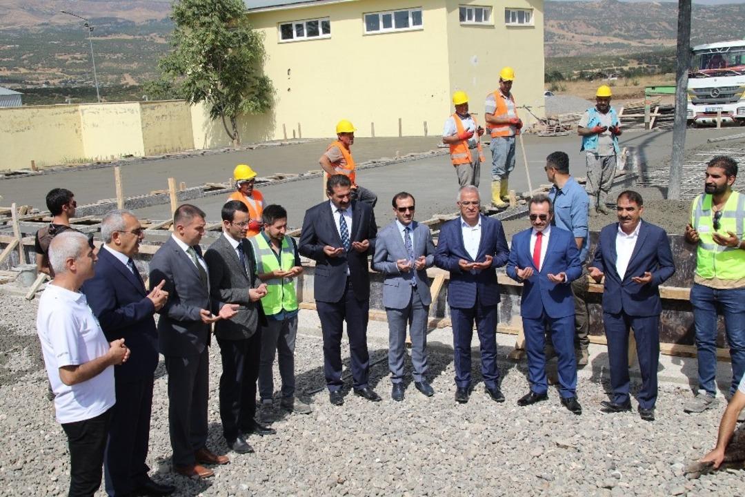 Bing&ouml;l&rsquo;de &ccedil;&ouml;pleri enerjiye d&ouml;n&uuml;şt&uuml;recek tesisin temeli atıldı