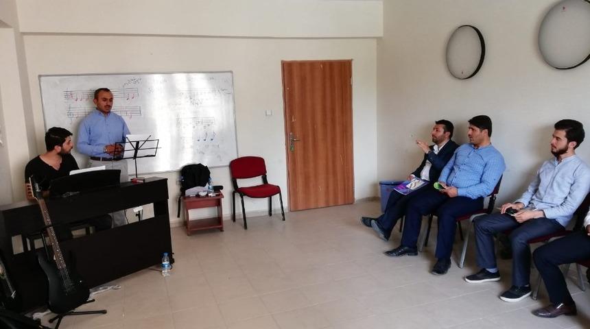 İmamlara şan eğitimi