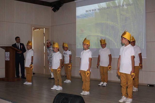 Oltu Şehitler İlkokulu’nda Eğitim ve Öğretim Haftası kutlama programı