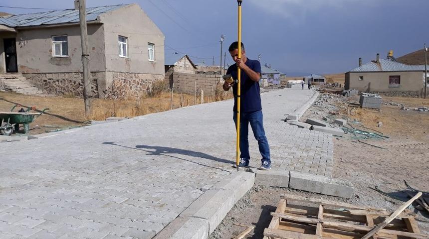 Yassıtepe mahallesi kilitli parke taşına kavuştu