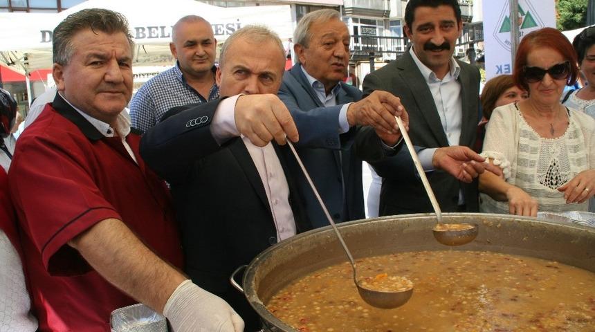 Devrek&rsquo;te aşure etkinliği d&uuml;zenlendi