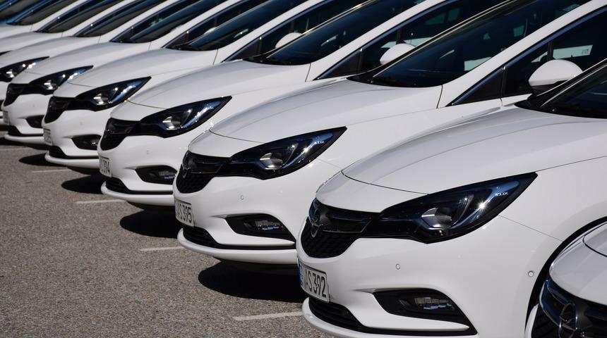 Opel, 210 bin Corsa ve Adam model aracı geri çağırdı