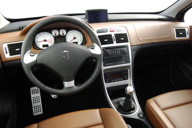 Peugeot 301 Active 1.2