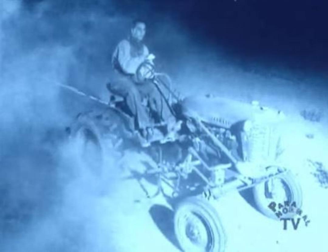 Uzaylılar tarafından alıkonuldu, tecav&uuml;ze uğradı!