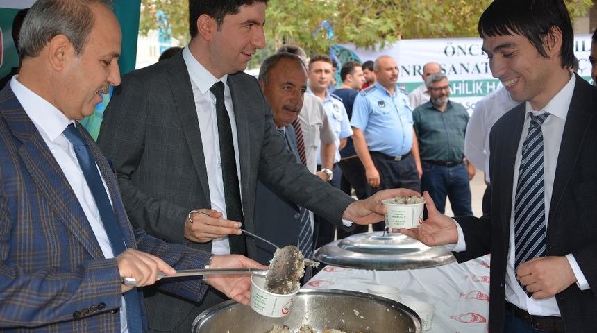 Oğuzeli’nde ahilik pilavı dağıtıldı