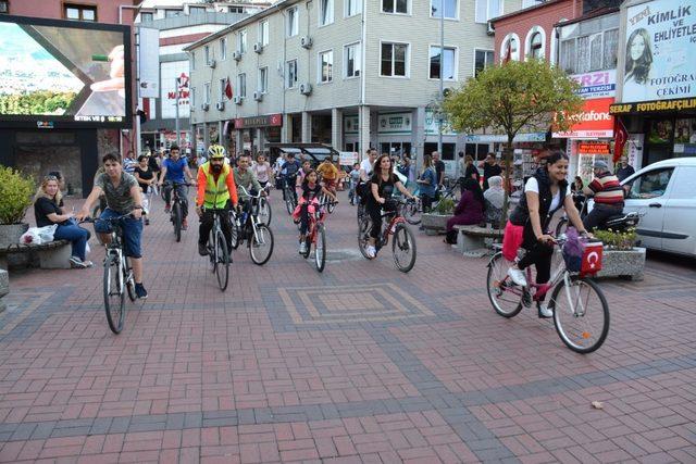 Pedallar, otomobilsiz Çaycuma için döndü