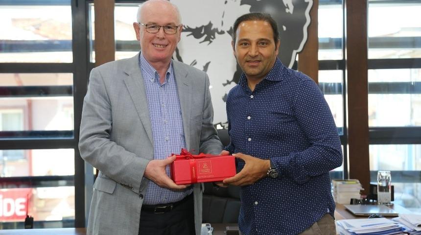 Fuat &Ccedil;apa&rsquo;dan Kazım Kurt&rsquo;a teşekk&uuml;r ziyareti