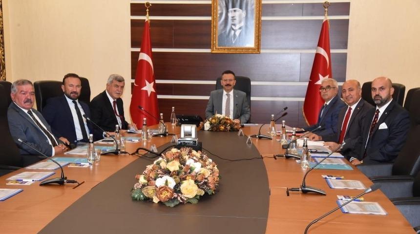 Perşembe ve Cumartesi pazarlarında d&ouml;n&uuml;ş&uuml;m