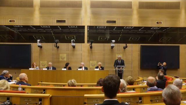 Fransız Senatosu Galatasaray Lisesi'nin 150'inci yılını kutladı