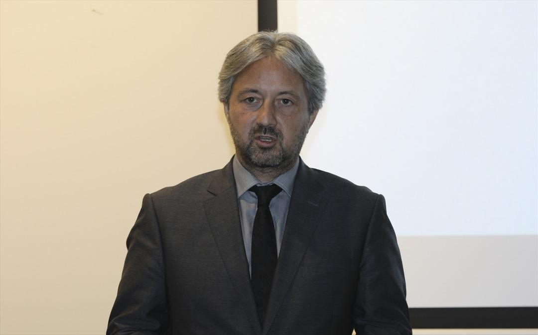 Fransız K&uuml;lt&uuml;r Merkezi'nde "K&uuml;&ccedil;&uuml;k &Ccedil;ılgınlık" projesi tanıtıldı