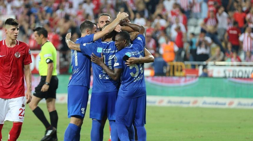 Yeni Malatyaspor - &Ccedil;aykur Rizespor ma&ccedil;ının muhtemel 11'leri