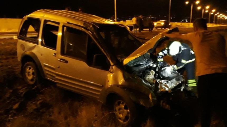 Bing&ouml;l&rsquo;de trafik kazası: 2 yaralı