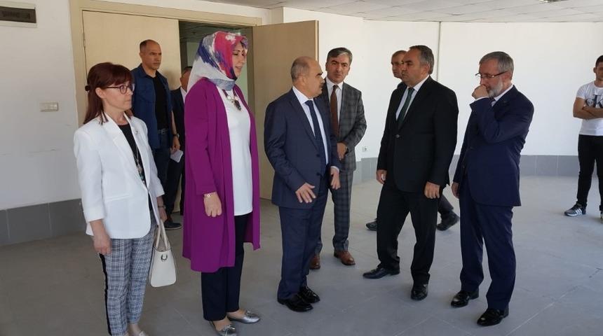 İlim Fikir ve Sanat Akademisi yakında a&ccedil;ılıyor