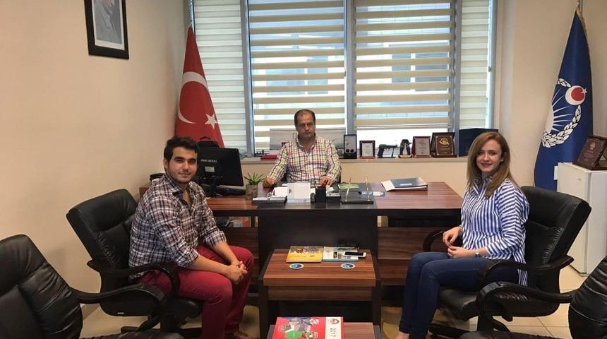 Hasta k&ouml;peği sırtında taşıyan gence K&ouml;rfez&rsquo;den destek